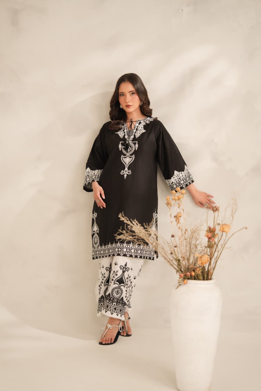 AIZA EMBROIDERY 2PC (PLAZO)